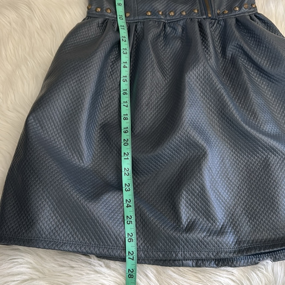 Disney Descendants 2 Villains Evie Faux Leather Blue Embellished Dress Size 7/8 - Picture 16 of 16